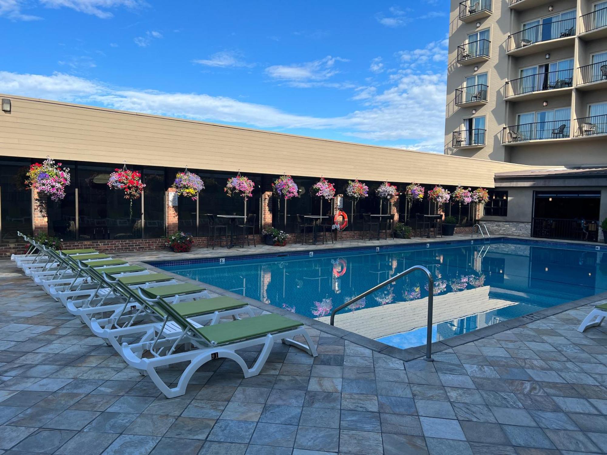 Coast Capri Hotel Kelowna Kültér fotó